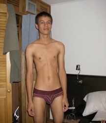 Sexy Latino 58d3ba29efb2d.jpg