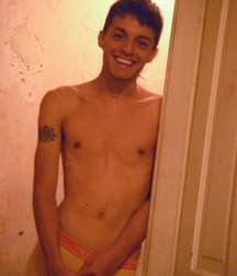 Pablo hot Latino. 58d3bdc0aef62.jpg