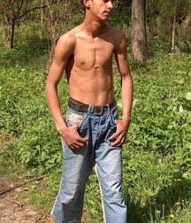Erol 5eb39d7fd393a.jpg