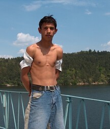 Erol 5eb39d96c5cd9.jpg