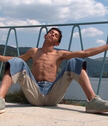 Erol 5eb39da087600.jpg