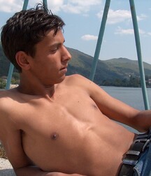 Erol 5eb39db1d9e2e.jpg