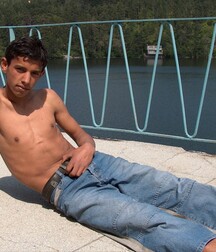 Erol 5eb39db942ac2.jpg