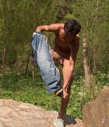 Erol 5eb39e50b11ee.jpg