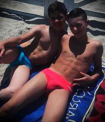 Boys, Teens & Twinks 5e49ca24c8344.jpg