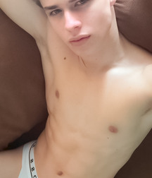 SOMETHING WHITE - Boys Porn, Teens & Twinks 5ea3706589402.jpg