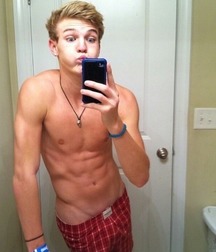 SOMETHING RED - Boys Porn, Teens & Twinks 5ea371493c49b.jpg