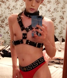 SOMETHING RED - Boys Porn, Teens & Twinks 5ea371789b3e2.jpg