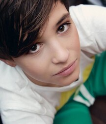 SOMETHING GREEN - Boys Porn, Teens & Twinks 5eb4610f9e31e.jpg