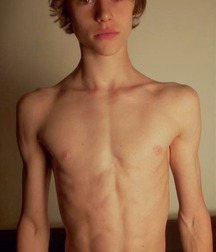 SOMETHING GREEN - Boys Porn, Teens & Twinks 5eb461664dc51.jpg