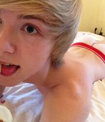 SOMETHING YELLOW - Boys Porn, Teens & Twinks 5eb462d4ac027.jpg