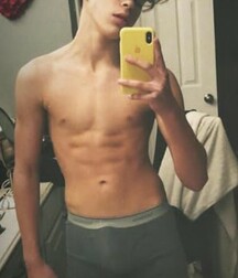 SOMETHING YELLOW - Boys Porn, Teens & Twinks 5eb462faf33cb.jpg