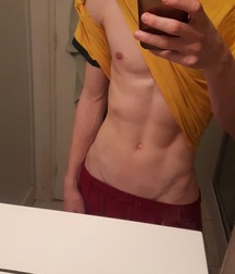 SOMETHING YELLOW - Boys Porn, Teens & Twinks 5eb463074486c.jpg