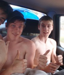Connor and friends 58252ef852fd3.jpg