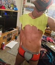 Drew1folder 5b6fde51a5535.jpg