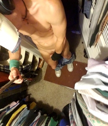 Drew1folder 5b6fde61465f2.jpg