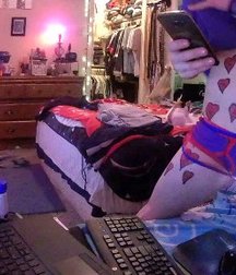 Drew1folder 5b6fe1d5045f2.jpg