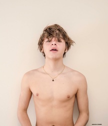 Famous Guys 5ca12f7cbc45e.jpg