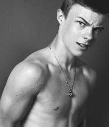 Famous Guys 5ca12f7e64d90.jpg