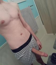 Too many favorites.   58f2d5a68eb10.jpg