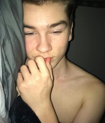 Fav 22 58f9543eb75c6.jpg