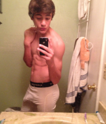 Fav 57 59065c156f93d.png