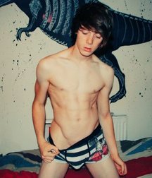 Fav 118 592f0baba8fdd.jpg