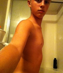 Fav122 59303e89cea6d.jpg