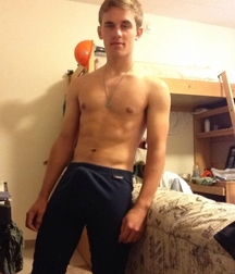 Fav122 59303e945f59e.jpg