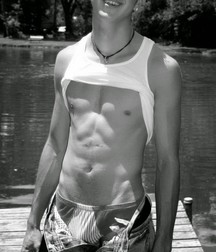 nuded in blanck and white 1 5b0690f20f800.jpg