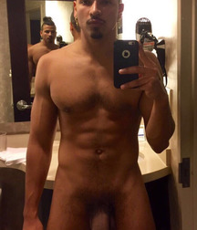 handsome naked kids + meli melo  5b089c7727694.jpg