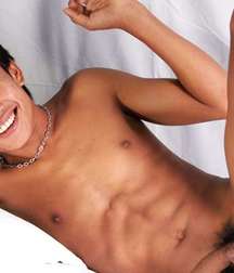 asian teens  5b1289658c8ea.jpg