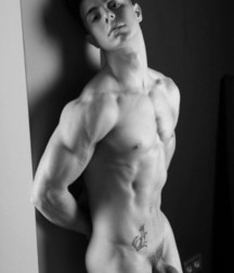 patxi1933:nahed teeninblack and white  5b1997a6821c8.jpg