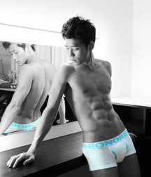 patxi1933:asian teen in light orexciting outfit 5b19a15a46634.jpg