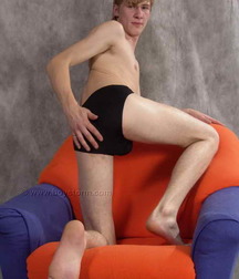 Mark 582dba2b6b8e1.jpg