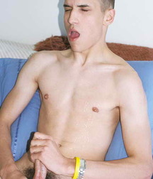 Bret 5873e9907ef93.jpg