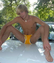 Mitch 58792339eec8e.jpg