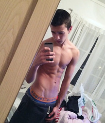 6-pack boys 2 587a33a3e9bc8.jpg