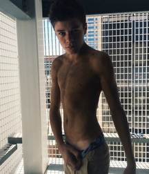 swimboys 2 587b319c9be94.jpg
