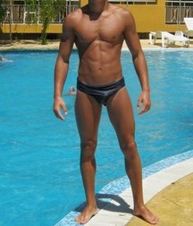 swimboys3 588374162ab2e.jpg