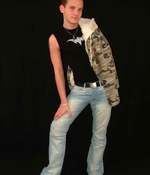 Oliver 58a4a61ac002a.jpg