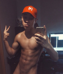 sixpack boys 58d90dc894c84.jpg