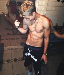sixpack boys 58d922c528181.jpg