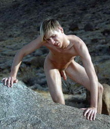 Denis 58d9395af41d4.jpg