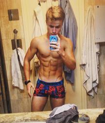 6-pack boys 58f7dedf997b2.jpg