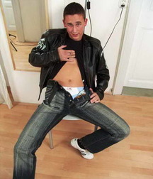 hot boys 594d79d717eff.jpg