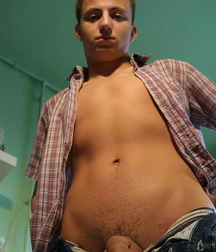 Simon 597d84b338af8.jpg