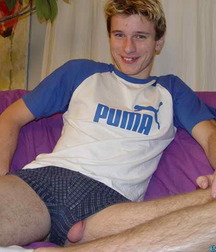 Uploaded by:pitje 59aae27a5a656.jpg