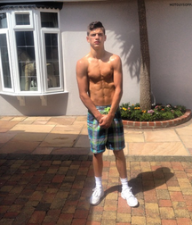 Muscleguys 59c9580db9991.png