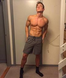 Muscleguys 59c958772d17d.jpg